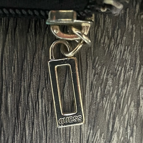 Brown Small Guess shoulder bag crocodile pattern - Picture 4 of 7